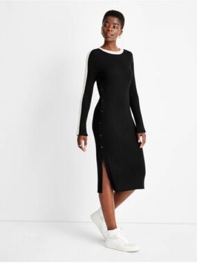Black Ribbed Long-Sleeve Midi Dress with Contrast Trim